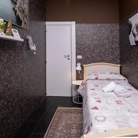 Cconforthotels R&b Dolci Emozioni 2*