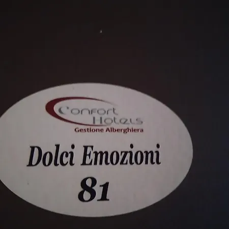 ゲストハウス Cconforthotels Dolci Emozioni バーリ