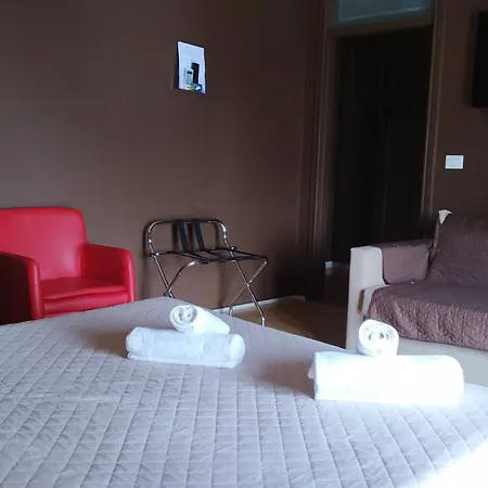 Cconforthotels R&b Dolci Emozioni 2*